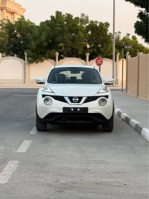 2015 نيسان جوك S