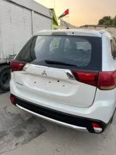 2016 Mitsubishi Outlander SE Special Edition
