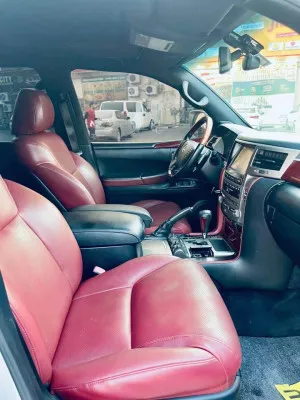 2012 Lexus LX 570