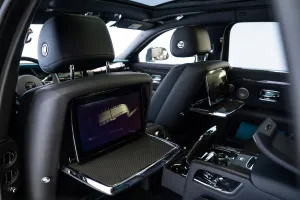 2022 رولز رويس جوست Black Badge