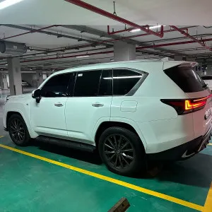 2023 Lexus LX600 Prestige