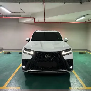 2023 Lexus LX600 Prestige