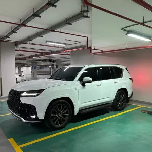 2023 Lexus LX600 Prestige