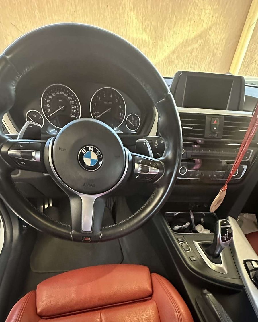 2017 بي أم دابليو الفئة - 3 330i