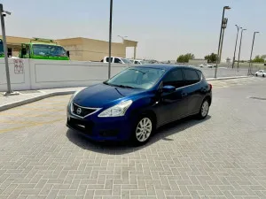 2014 نيسان تيدا LE