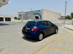 2014 نيسان تيدا LE