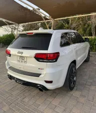 2015 جييب جراند شيروكي SRT