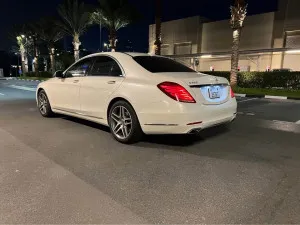 2015 مرسيدس-بنز الفئة - S S400