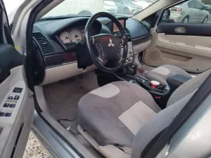 2011 Mitsubishi Galant ES