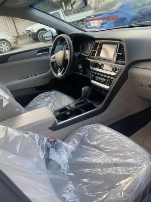 2018 هيونداي سوناتا SE