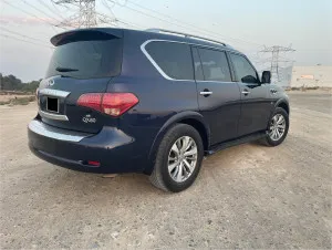 2015 Infiniti QX80 Premium select