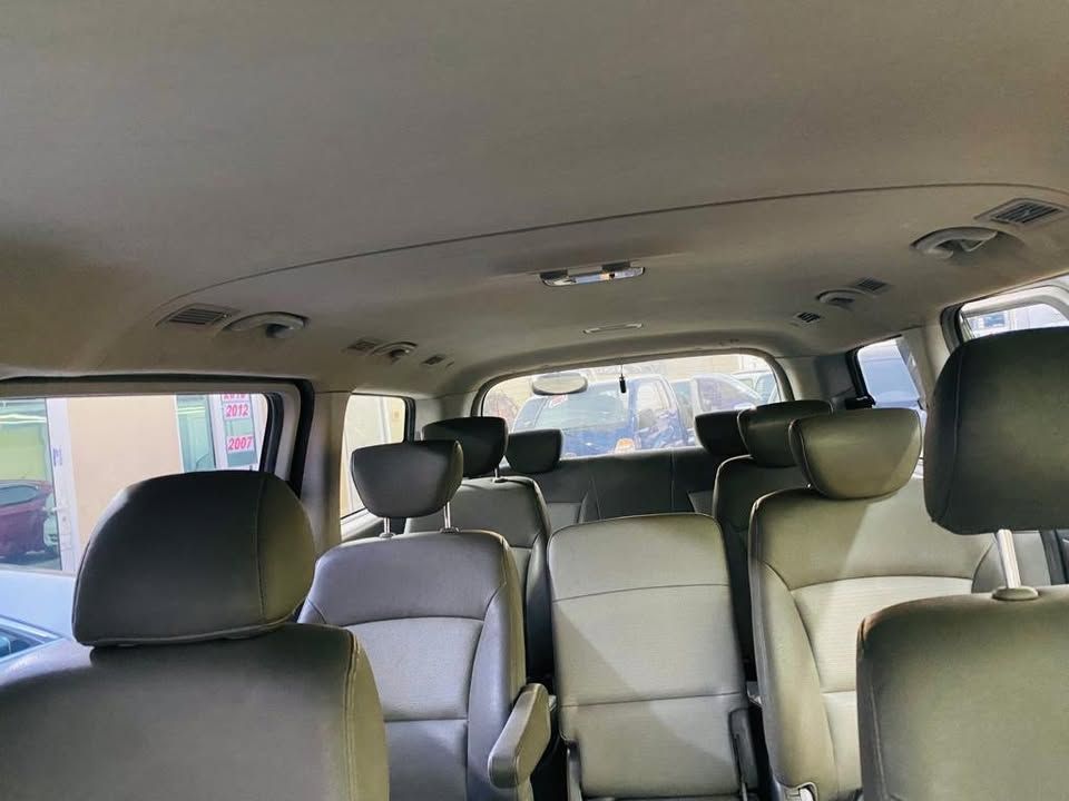 2011 هيونداي ستاريكس Touring
