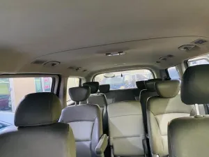 2011 هيونداي ستاريكس Touring