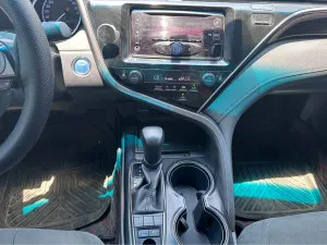 2018 تويوتا كامري Hybrid LE