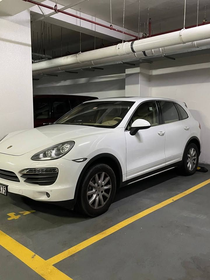 2012 بورش كاين S Platinum Edition