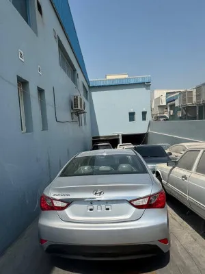 2014 هيونداي سوناتا SE