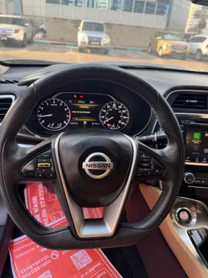 2020 Nissan Maxima SV
