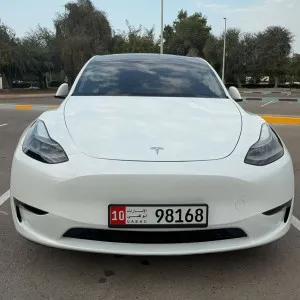 2024 Tesla Model Y Performance