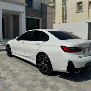 2024 بي أم دابليو الفئة - 3 320i