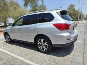 2018 نيسان باثفايندر SL