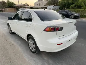 2014 ميتسوبيشي لانسر EX