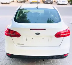 2014 فورد فوكس SEL