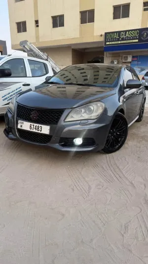 2012 سوزوكي كيزاشي SE