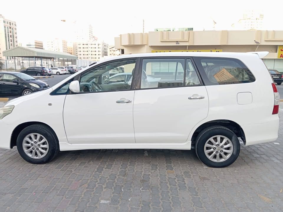2015 Toyota Innova 2.7 GX 8 ST