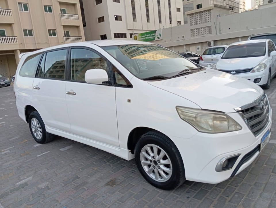 2015 Toyota Innova 2.7 GX 8 ST