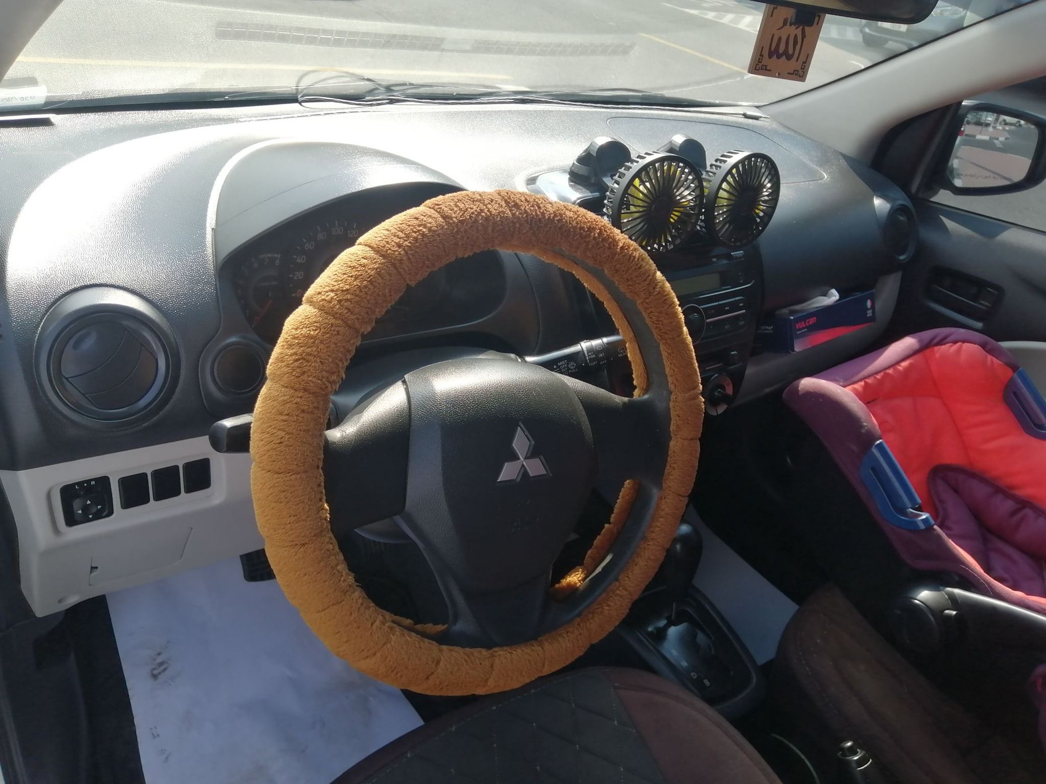 2014 Mitsubishi Mirage ES