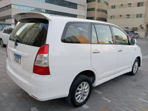 2015 Toyota Innova 2.7 GX 8 ST