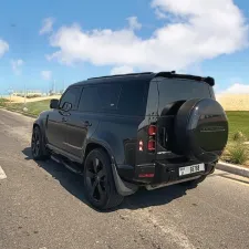 2023 لاند روفر ديفندر 110 SE