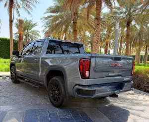 2021 GMC Sierra AT4