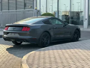 2020 فورد موستانج EcoBoost