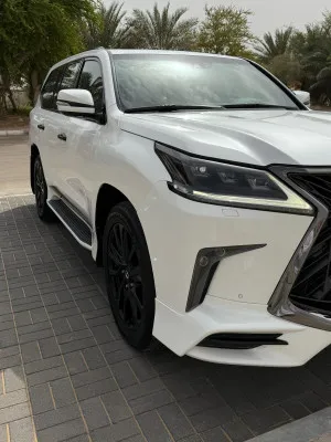 2019 Lexus LX 570