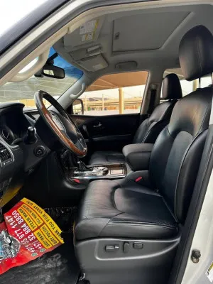 2017 Infiniti QX80 LUXE