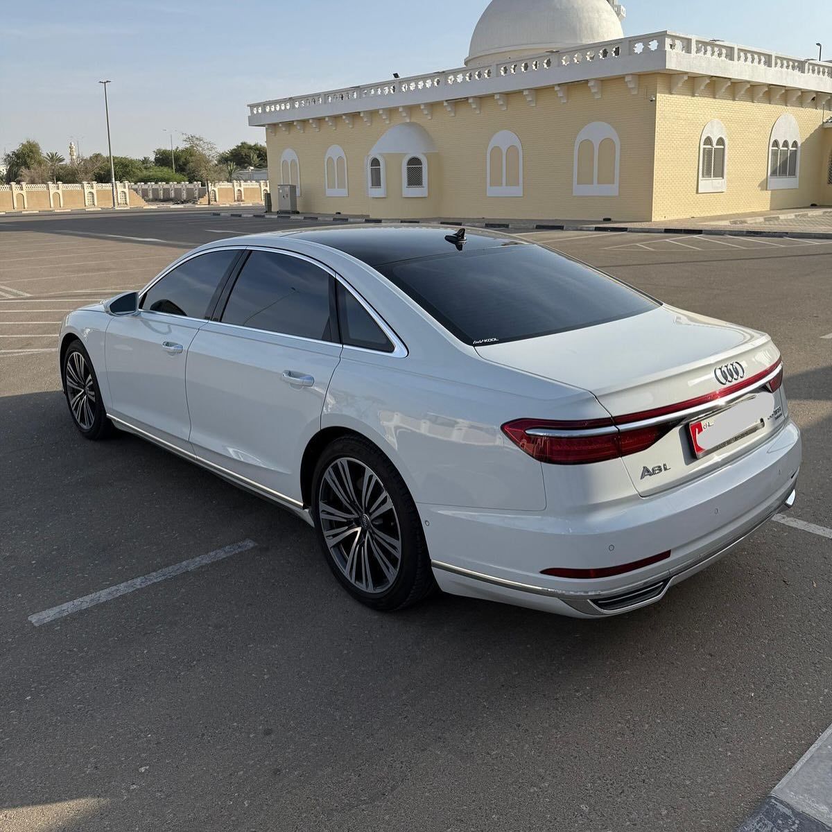 2018 اودي آي ٨ L