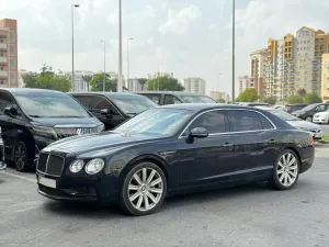 2018 بنتلي فلاينج سبير V8