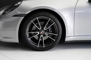 2024 بورش 911 كاريرا Carrera 4