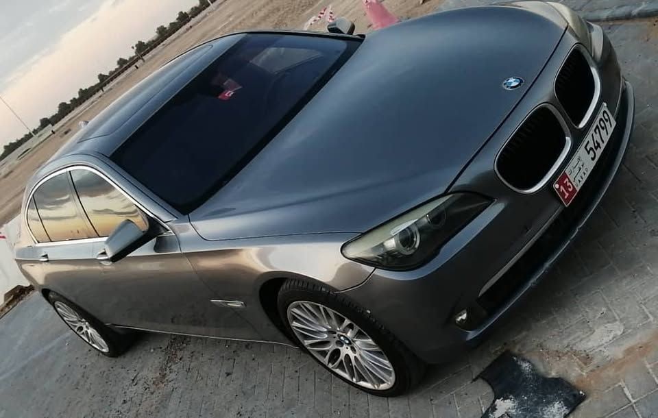 2011 BMW 7-Series 740Li