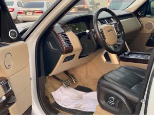 2016 Land Rover Range Rover HSE