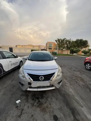 2018 نيسان فيرسا S