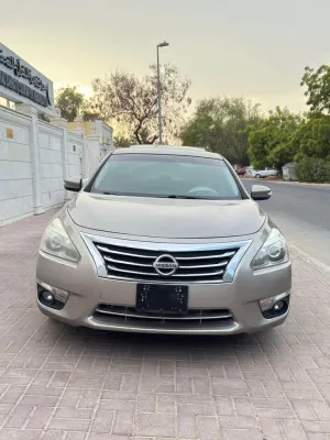 2015 نيسان آلتيما S