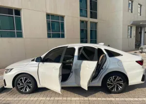 2024 Toyota Yaris Dynamic