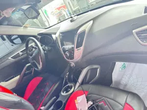 2013 Hyundai Veloster GLS
