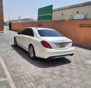 2015 مرسيدس-بنز الفئة - S S400