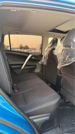 2017 تويوتا راف ٤ XLE