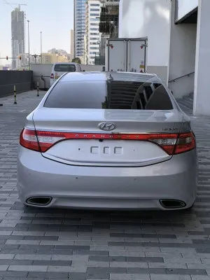 2011 هيونداي أزيرا GLS