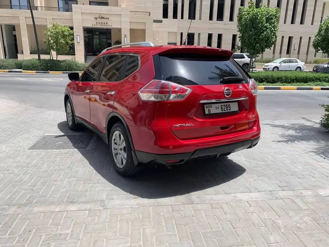 2015 نيسان اكس تريل ST
