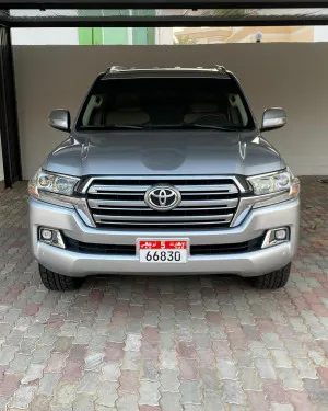 2017 Toyota Land Cruiser EXR